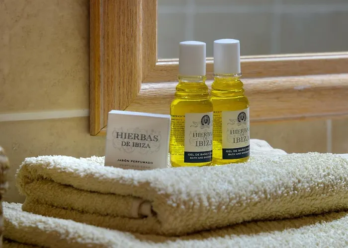 Casa Es Pins سانتا أيُلاريا ذيس ريو